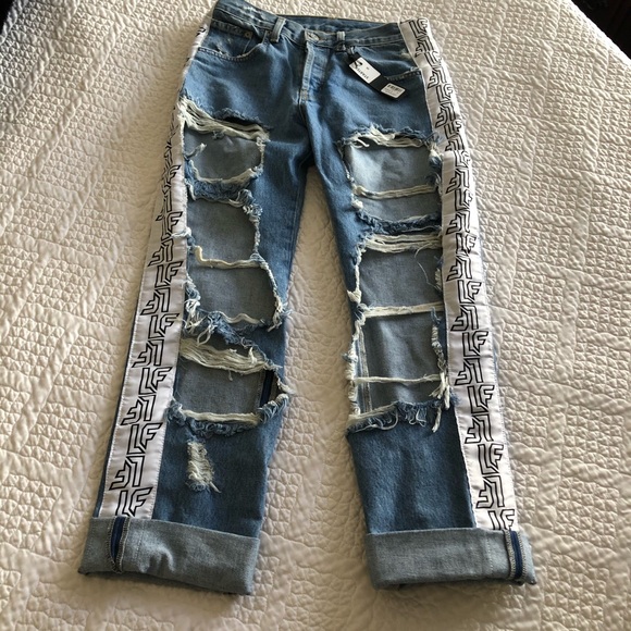 NWT! LF The Brand Jeans 💥 - Picture 2 of 8